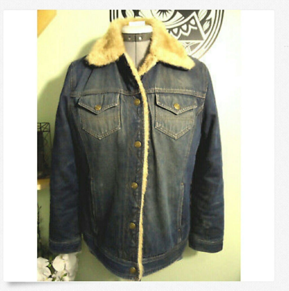 COLE B QUILTED Denim Jacket M Blue Full Snap up Fur trim Winter coat Ranchwear